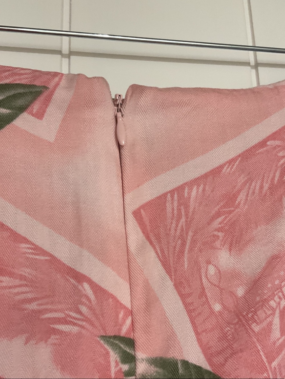 Women’s Pink Floral Skort - Tropical Print Size 12 - Picture 4 of 8